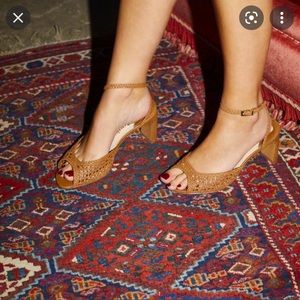 ISO! Rouje Liz sandals